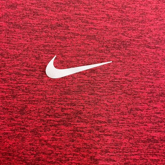 Nike Dri-Fit Men’s Pullover ¾ Zipper Size Small Burgandy - Picture 3 of 7